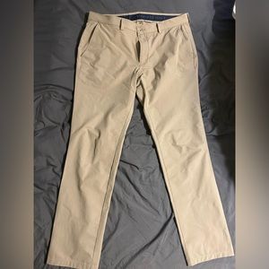 Vineyard Vines Performance Pants